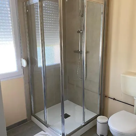 D'hotes Champagne Laval Louis