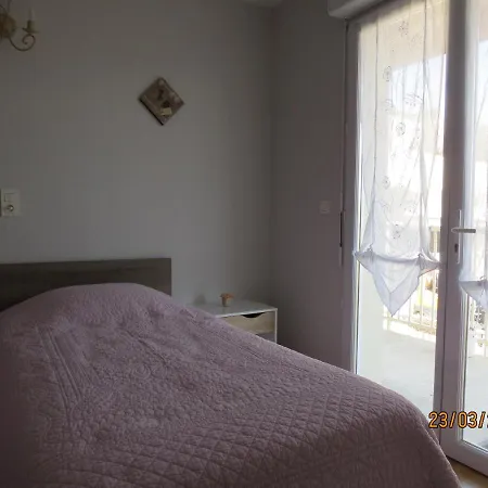 D'hotes Champagne Laval Louis 3*
