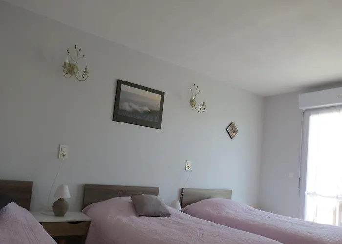 D'hotes Champagne Laval Louis Cumieres