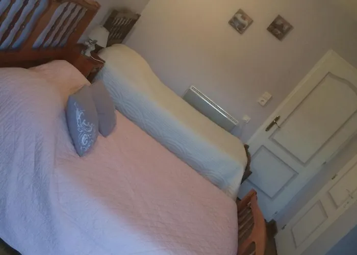 D'hotes Champagne Laval Louis