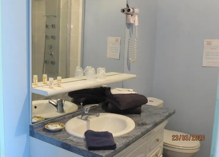 D'hotes Champagne Laval Louis Bed and Breakfast 3*